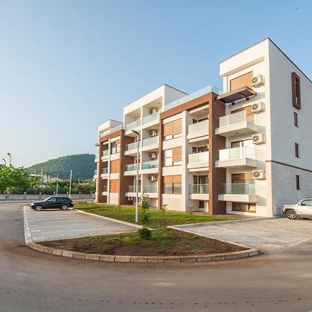 Louis Apartment Tivat Exterior foto