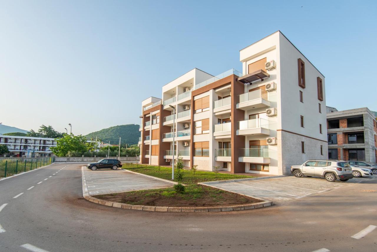 Louis Apartment Tivat Exterior foto